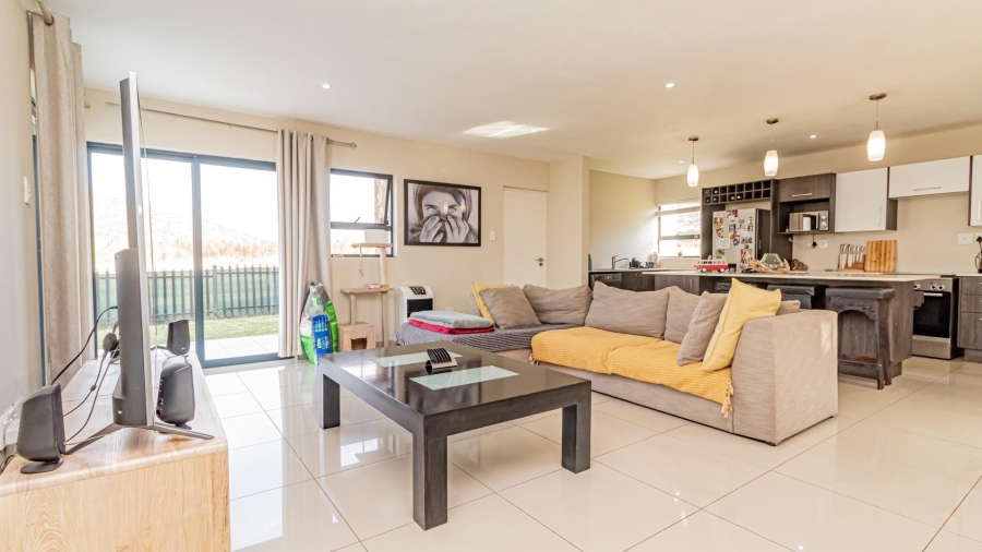 2 Bedroom Property for Sale in Redstone Private Country Estate North West